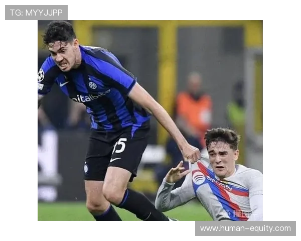 社媒风暴围攻巴斯托尼应对持续